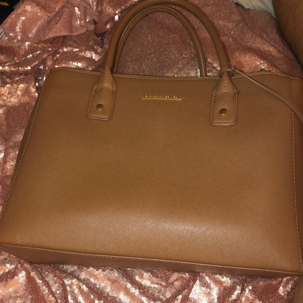 Beautiful bag from New York and Company